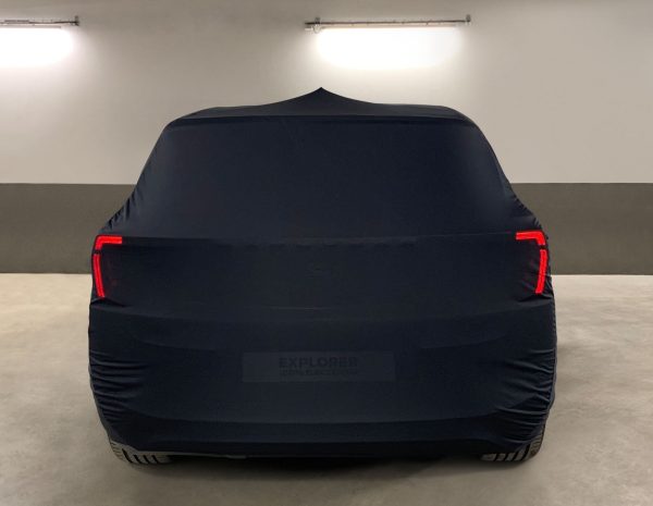 ALL-ELECTRIC EXPLORER PREMIUM PROTECTIVE COVER BLACK WITH WHITE FORD OVAL AND EXPLORER LOGO - Imagen 2
