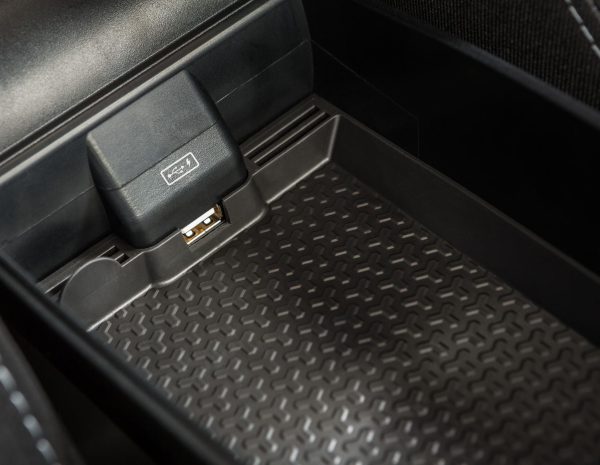 ARMREST WITH FITTING  05/2018 - Imagen 2