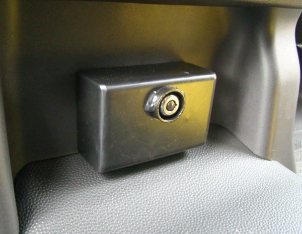 TVL* OBD PORT PROTECTOR