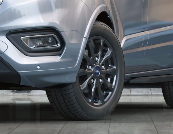 ALLOY WHEEL 17" WITH FITTING  10/2019